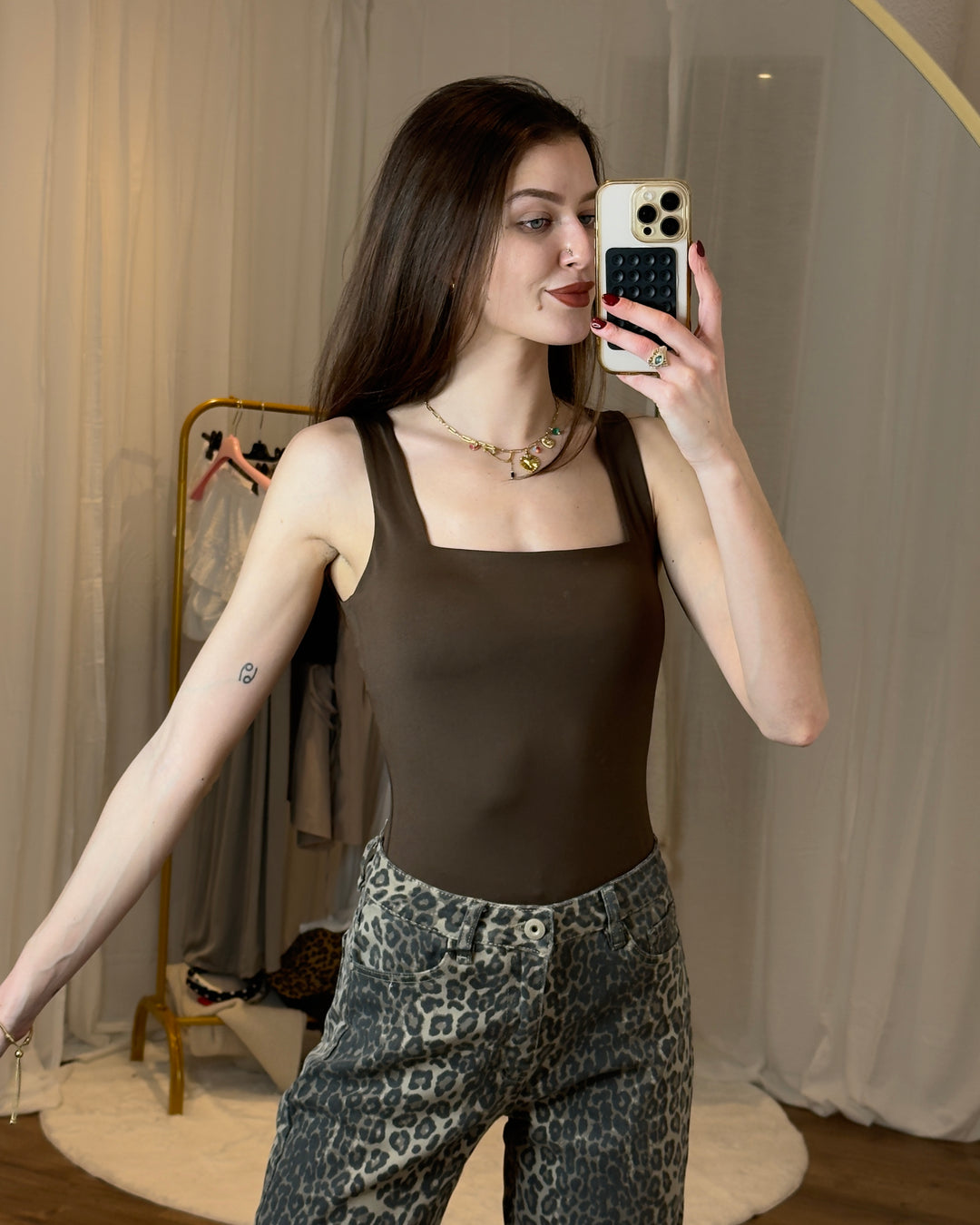 Tanktop mit eckigem Ausschnitt