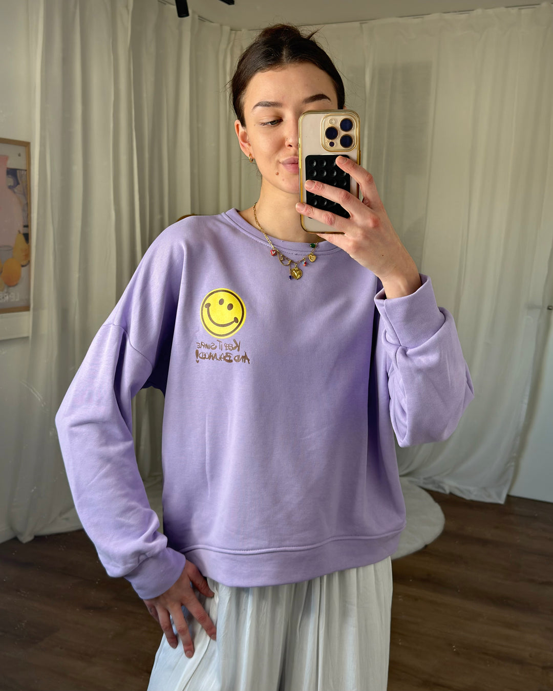 Pullover “Smiley” mit Backprint