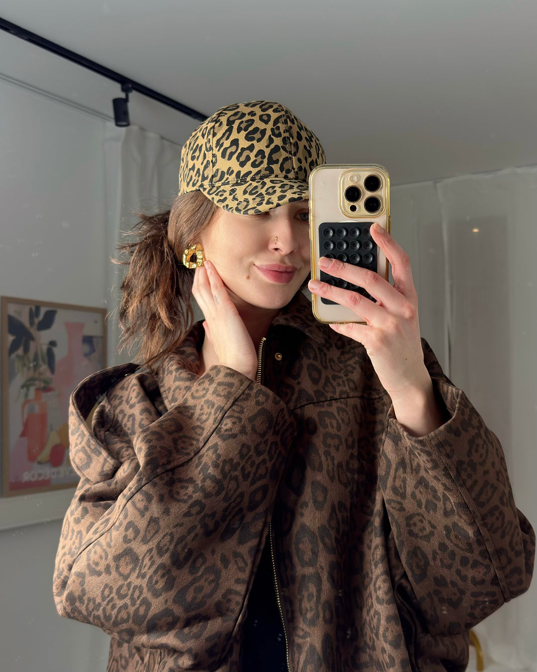 Leo Cap
