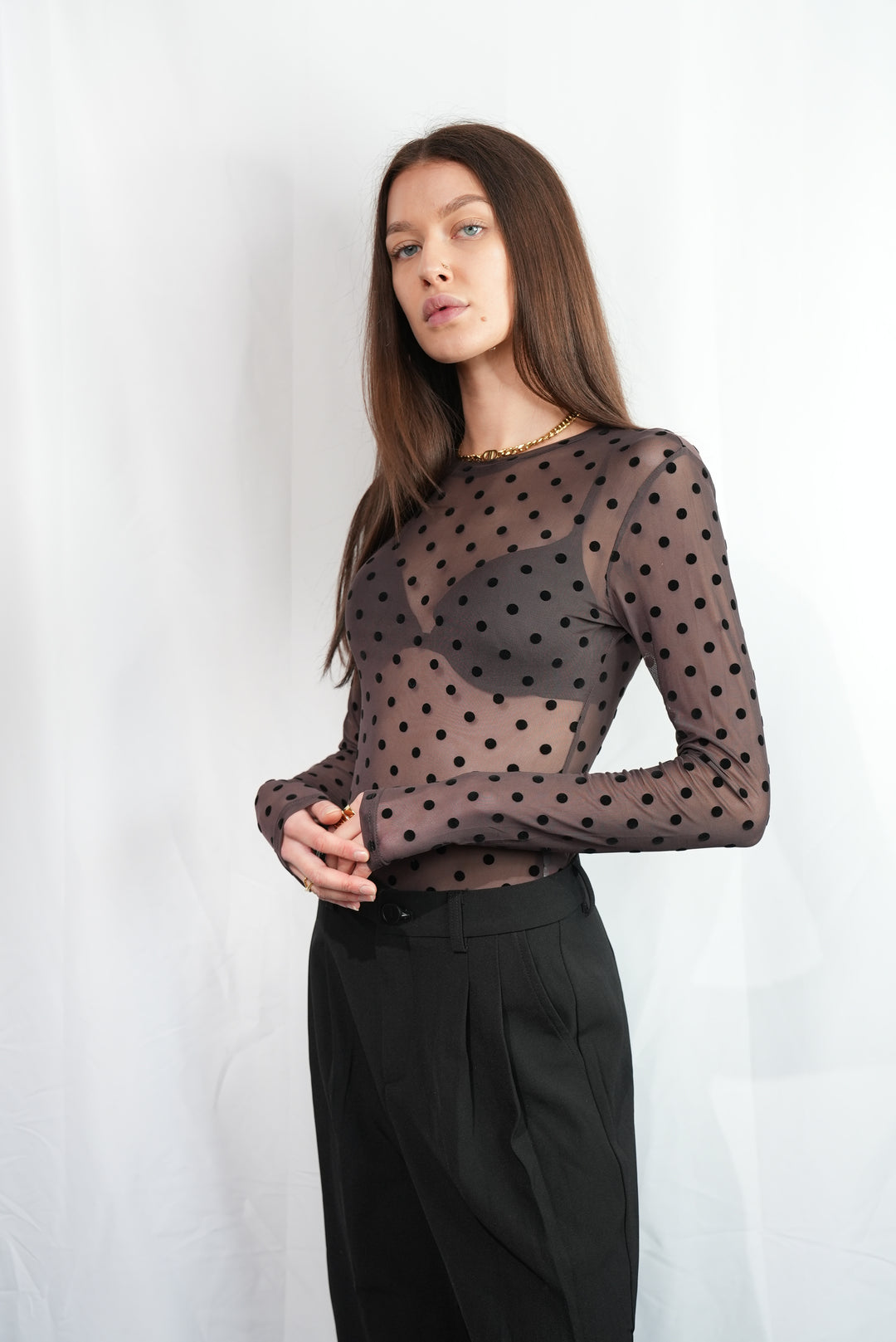 Longsleeve mit Punkten