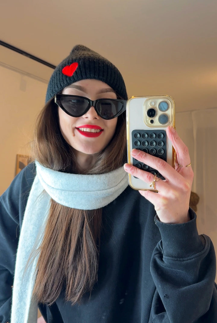 Statement Sonnenbrille „V“