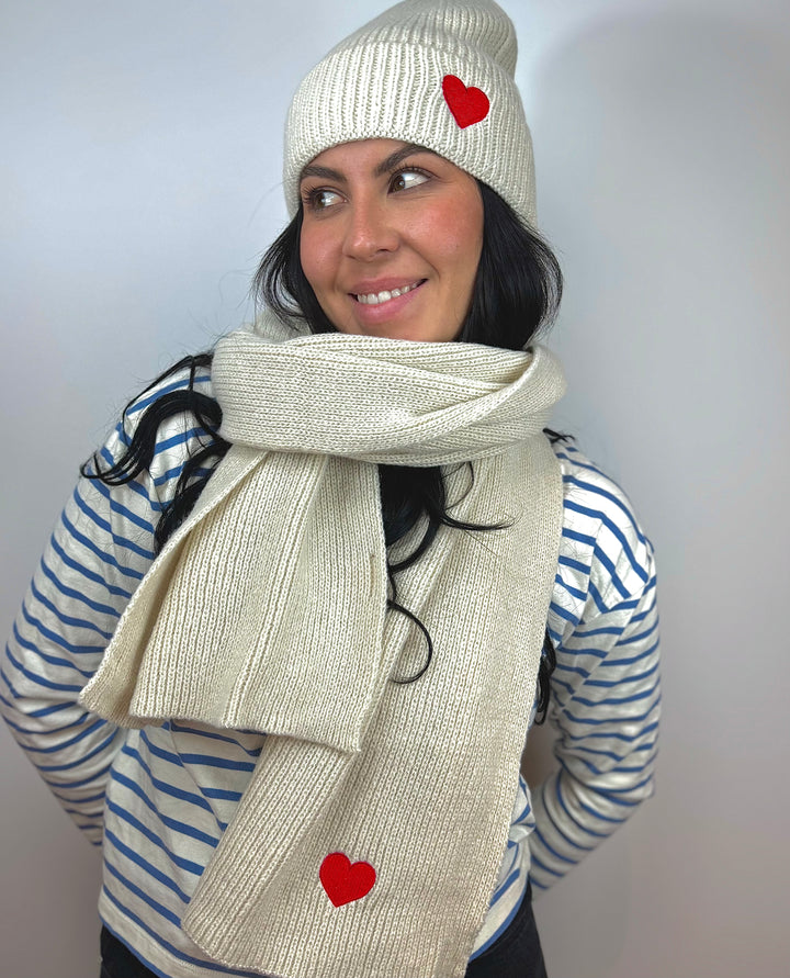 Mützen-Schal-Set mit gesticktem Herz "HERZAL"