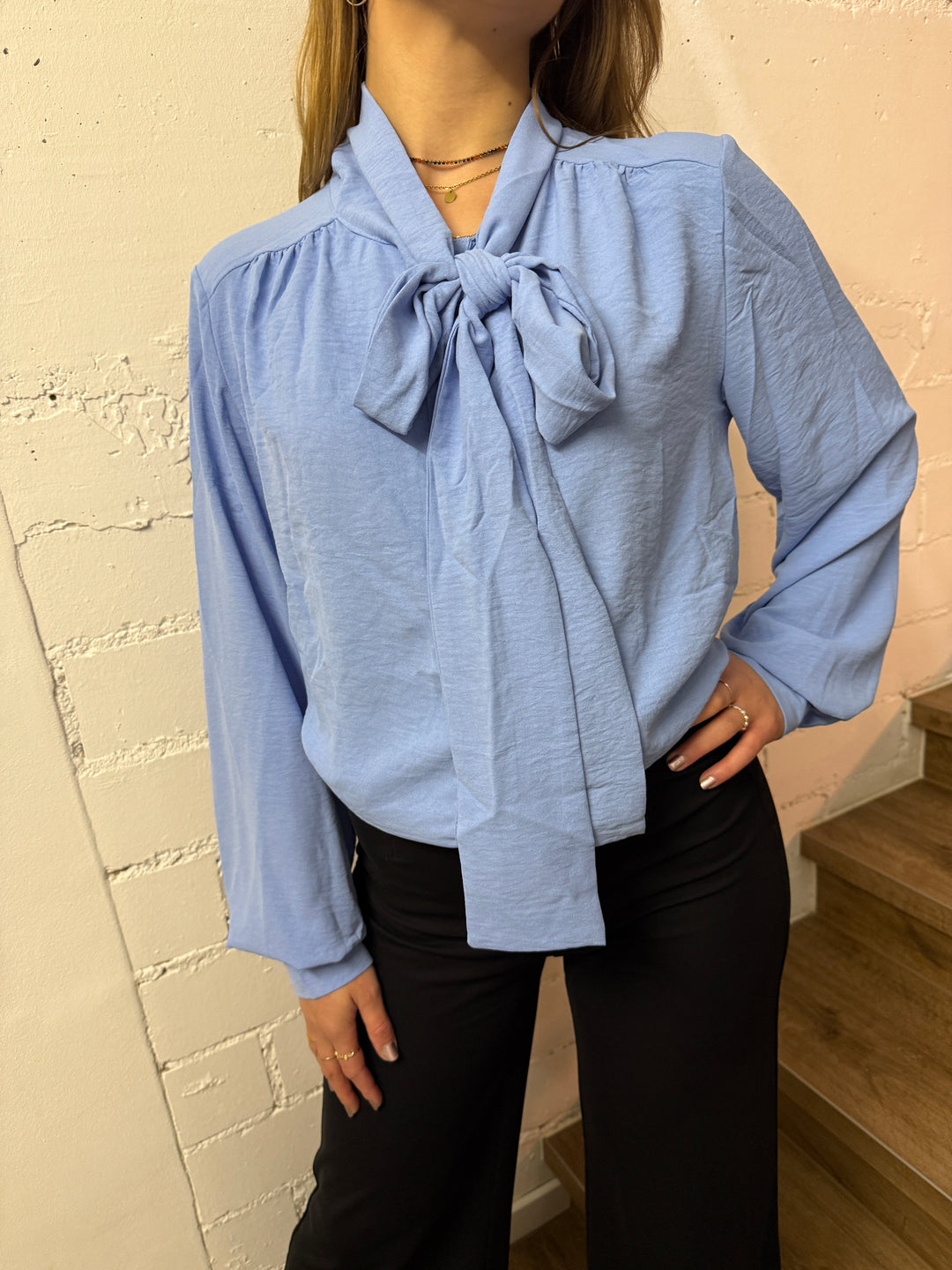 Bluse „Paris“ mit Schleife